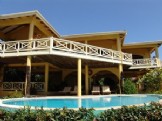 4 Bedrooms & Suites, Beachfront pool