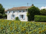 Detached Charentaise cottage With garden